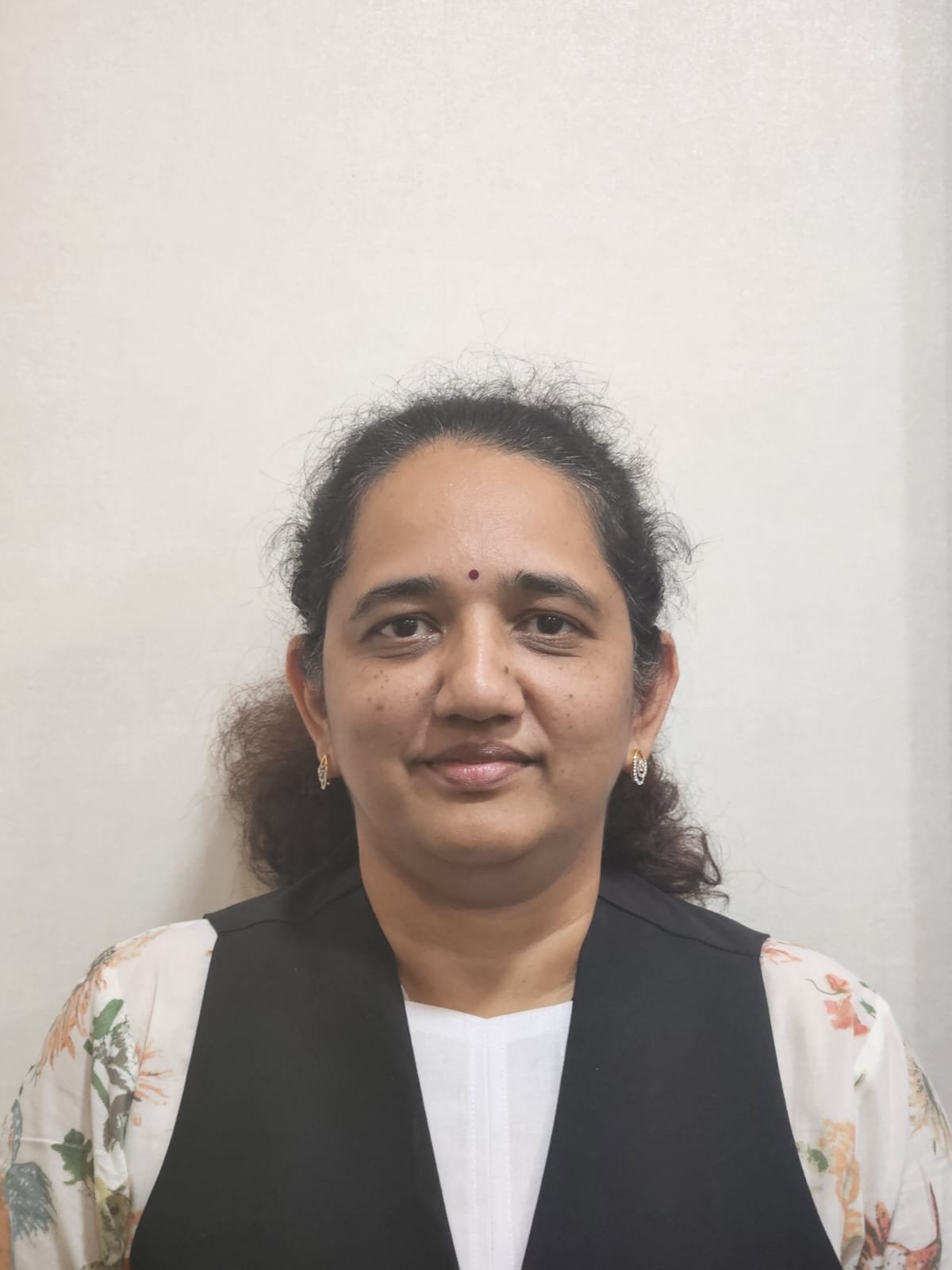 Adv. Kalyani Kulkarni